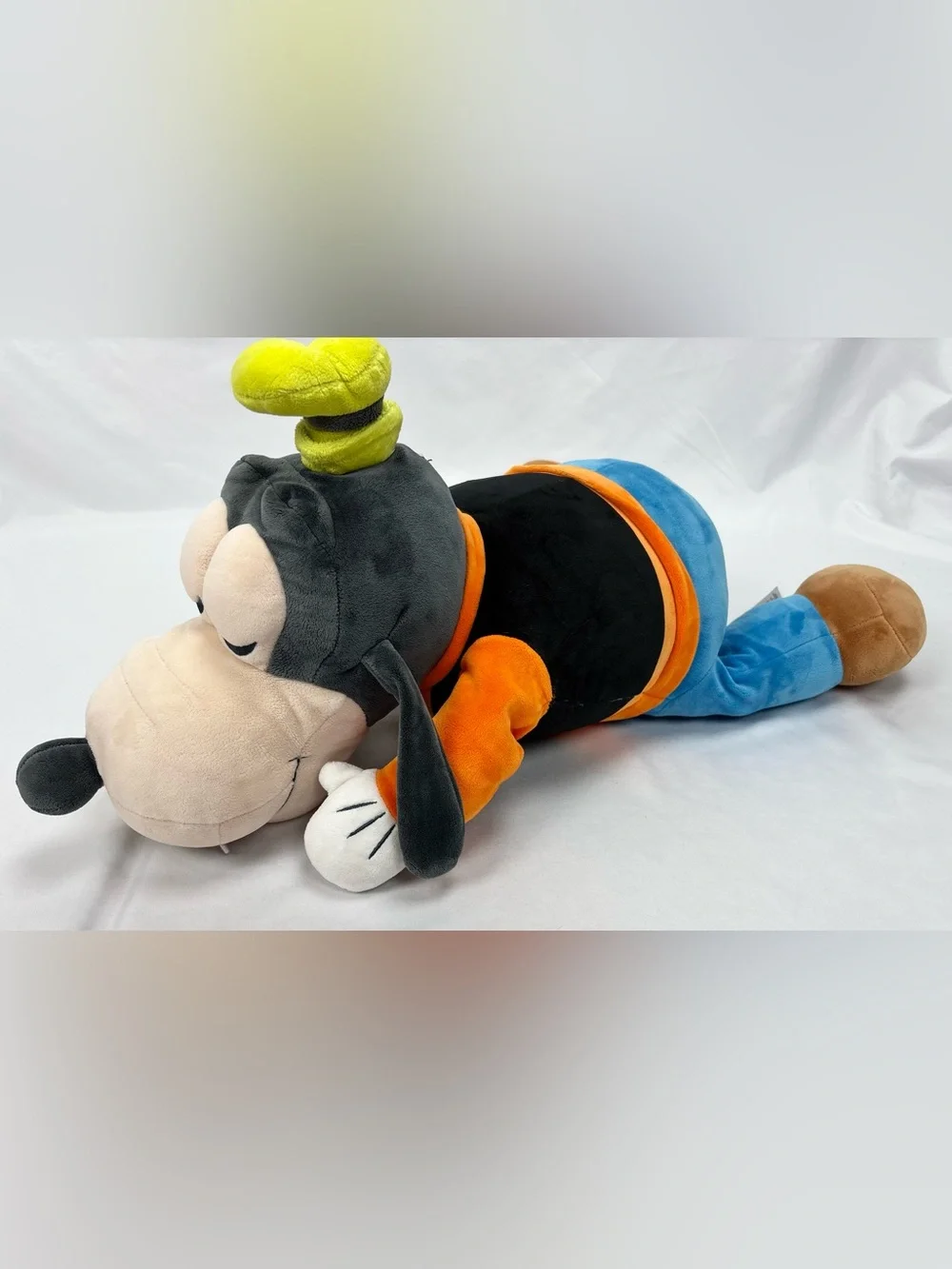 Disney Store Goofy Cuddleez Sleeping Plush Stuffed Animal 26” Flaws